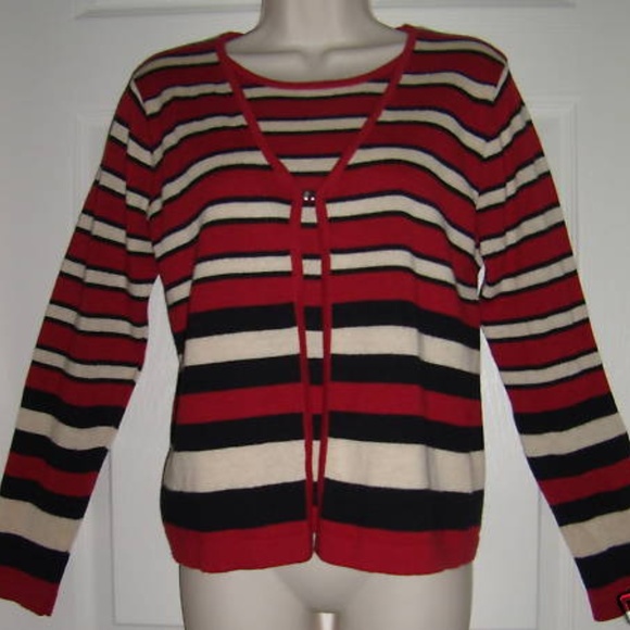 Beautiful striped twinset-like connected sweater - Picture 1 of 2